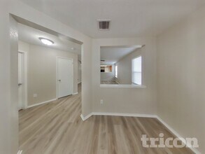 6546 Benwood Crest in San Antonio, TX - Building Photo - Building Photo