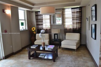 80 S Shore Dr in Miami Beach, FL - Building Photo - Building Photo