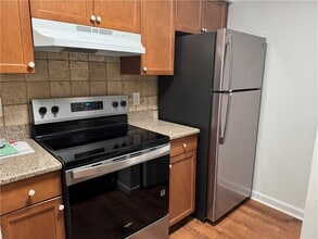 136 Milrace Dr in East Rochester, NY - Building Photo - Building Photo