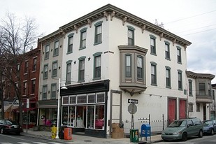 4343-4345 Main St Apartments