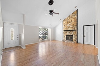 661 St Lucia Cove in Niceville, FL - Building Photo - Building Photo
