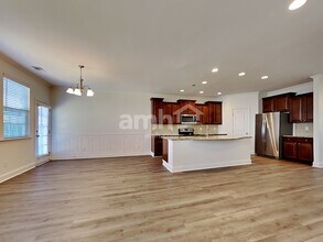 636 Silver Moss Dr in Moncks Corner, SC - Building Photo - Building Photo