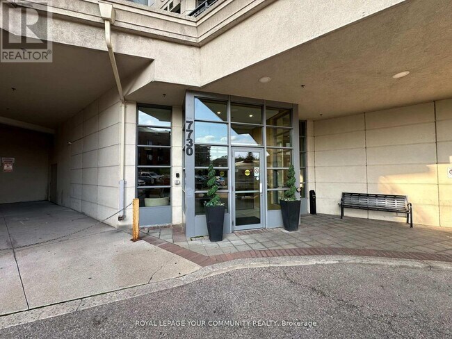 7730 Kipling Ave in Vaughan, ON - Building Photo - Building Photo