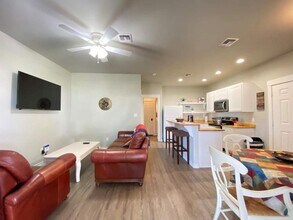 4212 Hwy 35 S in Rockport, TX - Building Photo - Building Photo