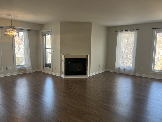 107 Marisa Ln in Cobourg, ON - Building Photo - Building Photo