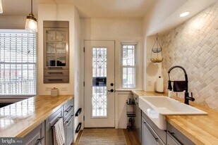 1766 E St NE in Washington, DC - Building Photo