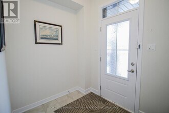 77 Keelson St. in Welland, ON - Building Photo - Building Photo