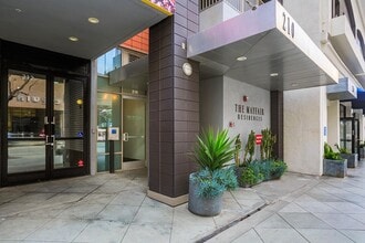 Mayfair Residences at Santa Monica Beach in Santa Monica, CA - Building Photo - Building Photo