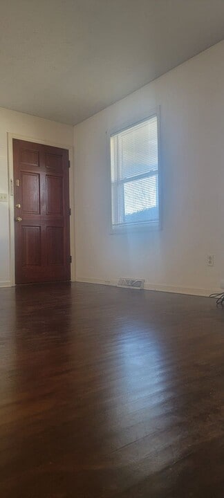 157 Strode Station Cir in Winchester, KY - Building Photo