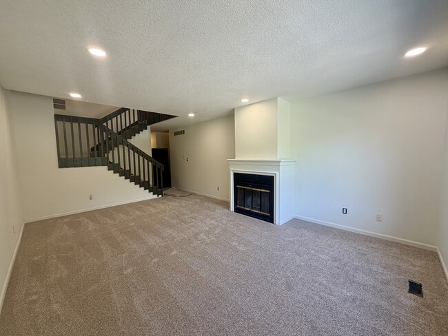 2901 University Dr