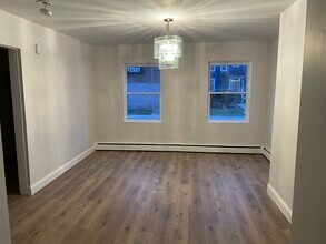 105 W Milton Ave, Unit 105 in Rahway, NJ - Building Photo - Building Photo
