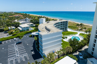 Hamilton House in Delray Beach, FL - Building Photo - Building Photo