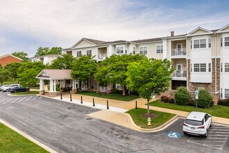 Mill Crossing in Frederick, MD - Foto de edificio - Building Photo