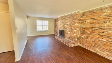 379 Dove Valley Rd in Collierville, TN - Building Photo - Building Photo