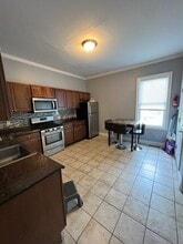 301 Lexington Ave, Unit 2 in Syracuse, NY - Foto de edificio - Building Photo