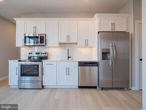 769 S 10th St in Philadelphia, PA - Building Photo - Building Photo