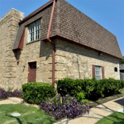1809 E Grauwyler Rd in Irving, TX - Building Photo - Building Photo