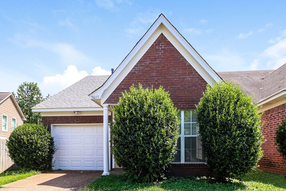 9815 Riggin Dr in Arlington, TN - Building Photo