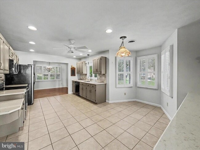 property at 330 Parkwood Dr