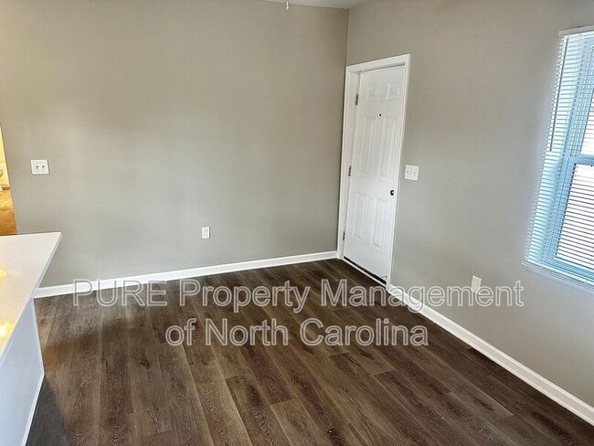 215 Cotton Grove Rd in Lexington, NC - Building Photo - Building Photo