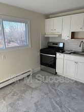 797 Tucker Rd in Dartmouth, MA - Building Photo - Building Photo