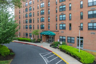 Trinity House Apartments in Columbia, PA - Building Photo - Building Photo