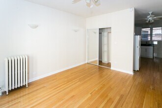 4232 N Paulina in Chicago, IL - Building Photo - Building Photo