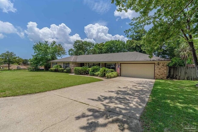6464 Lake Charlene Ct in Pensacola, FL - Building Photo - Building Photo
