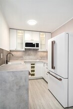 1824 Monroe St in Hollywood, FL - Building Photo - Building Photo
