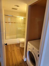 4172 Inverrary Dr in Lauderhill, FL - Building Photo - Building Photo