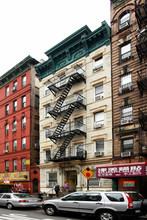 23 Henry St in New York, NY - Building Photo - Building Photo