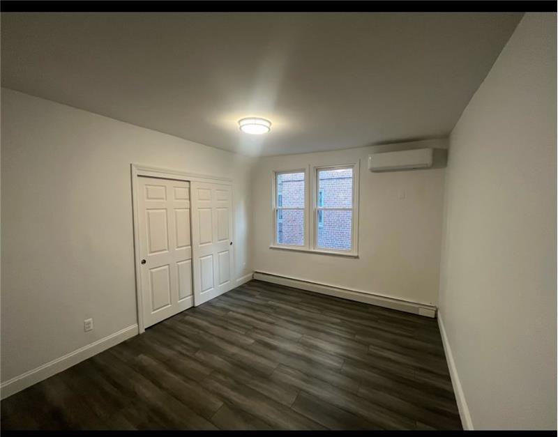 2353 Wallace Ave in Bronx, NY - Building Photo