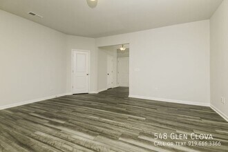 548 Glen Clova Dr in Raleigh, NC - Building Photo - Building Photo