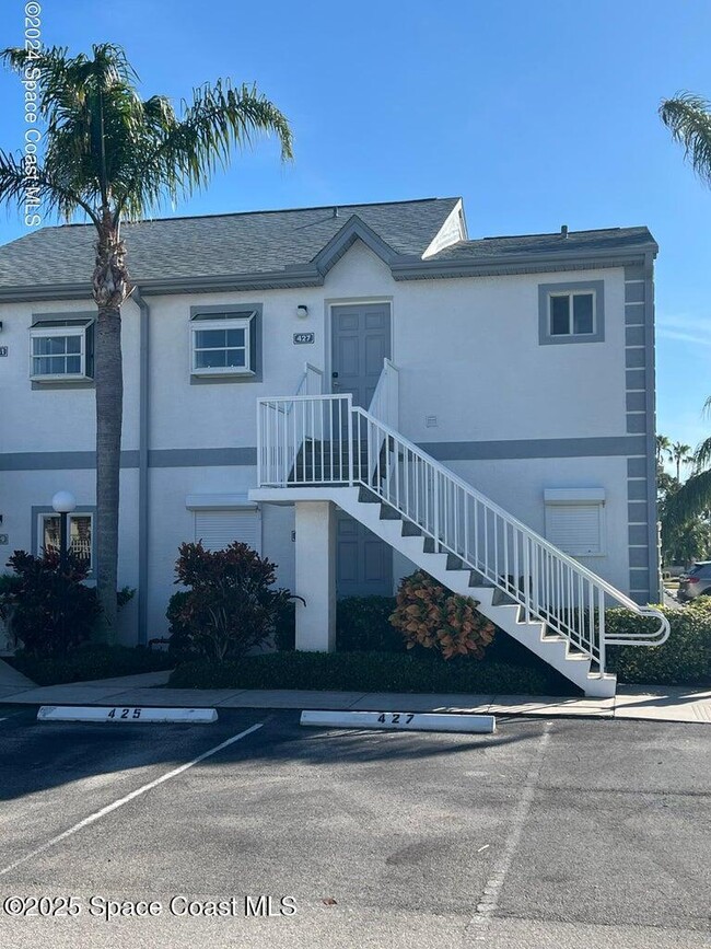 427 Ocean Park Ln