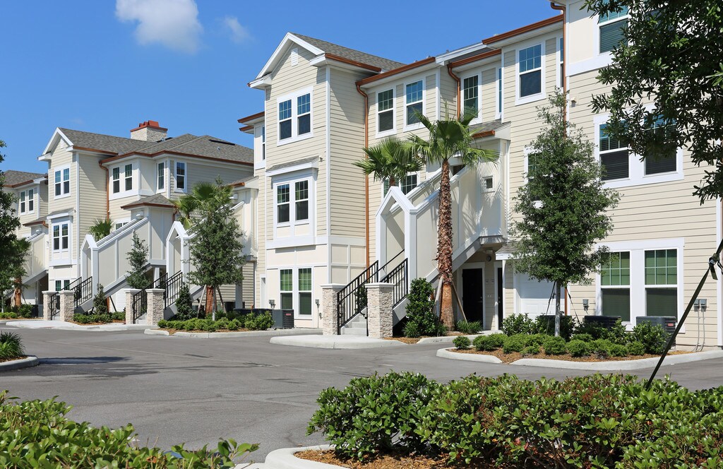 Sancerre at Sand Lake Orlando, FL Apartments
