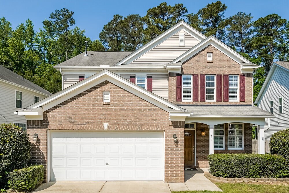 217 Georgetowne Dr in Clayton, NC - Building Photo