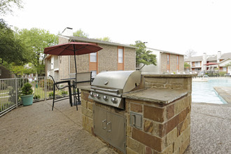 Adair Off Addison in Dallas, TX - Building Photo - Building Photo