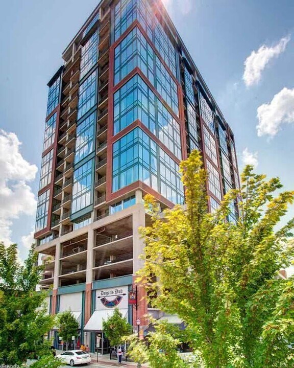 315 Rock St-Unit -1 in Little Rock, AR - Foto de edificio