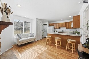 5250 S Huron Way, Unit 103 in Littleton, CO - Building Photo