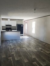 711 Leasburg Rd in Roxboro, NC - Building Photo - Building Photo