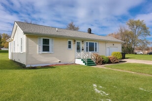 1317 Fairview Ave in Joliet, IL - Building Photo