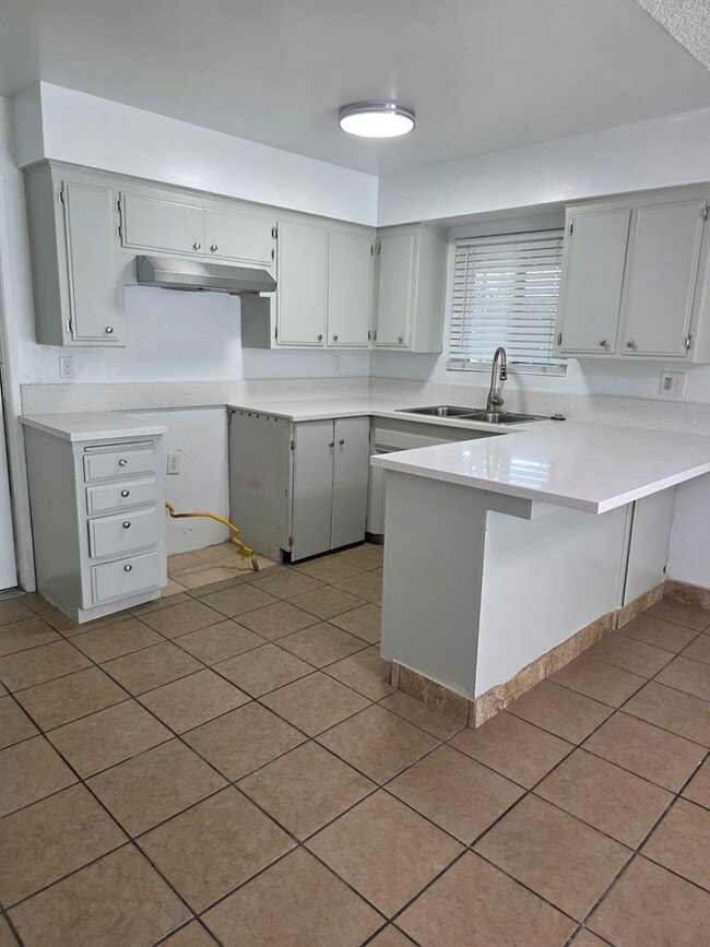 4209 Alexander St in Bakersfield, CA - Building Photo - Building Photo