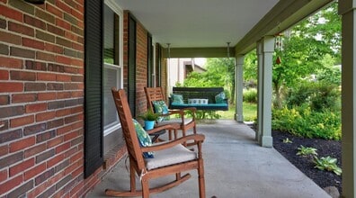 303 Greenglade Ave in Worthington, OH - Building Photo - Building Photo