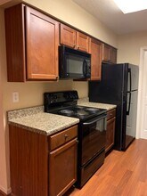 1108 Chapel Creek Dr in Hoover, AL - Building Photo - Building Photo