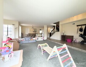 12659 Hillside Dr in Moorpark, CA - Building Photo - Building Photo