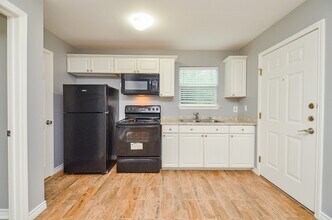 303 Vincent St in Houston, TX - Building Photo - Building Photo