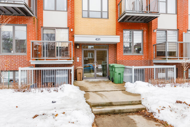 431 21E Av in Lachine, QC - Building Photo - Building Photo