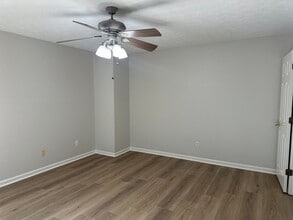 10430 Virginia Pine Ln in Alpharetta, GA - Building Photo - Building Photo