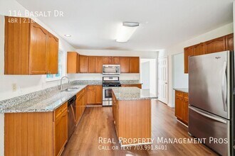 114 Basalt Dr in Fredericksburg, VA - Building Photo - Building Photo