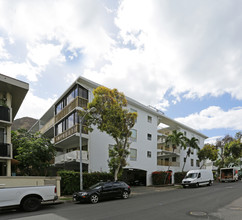 Pua Leahi in Honolulu, HI - Building Photo - Building Photo